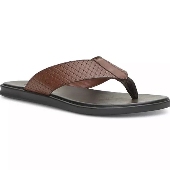 Vince Camuto Other - Vince Camuto Men’s Cognac Waylyn Woven Leather Upper Flip Flop Sandal NEW NIB
